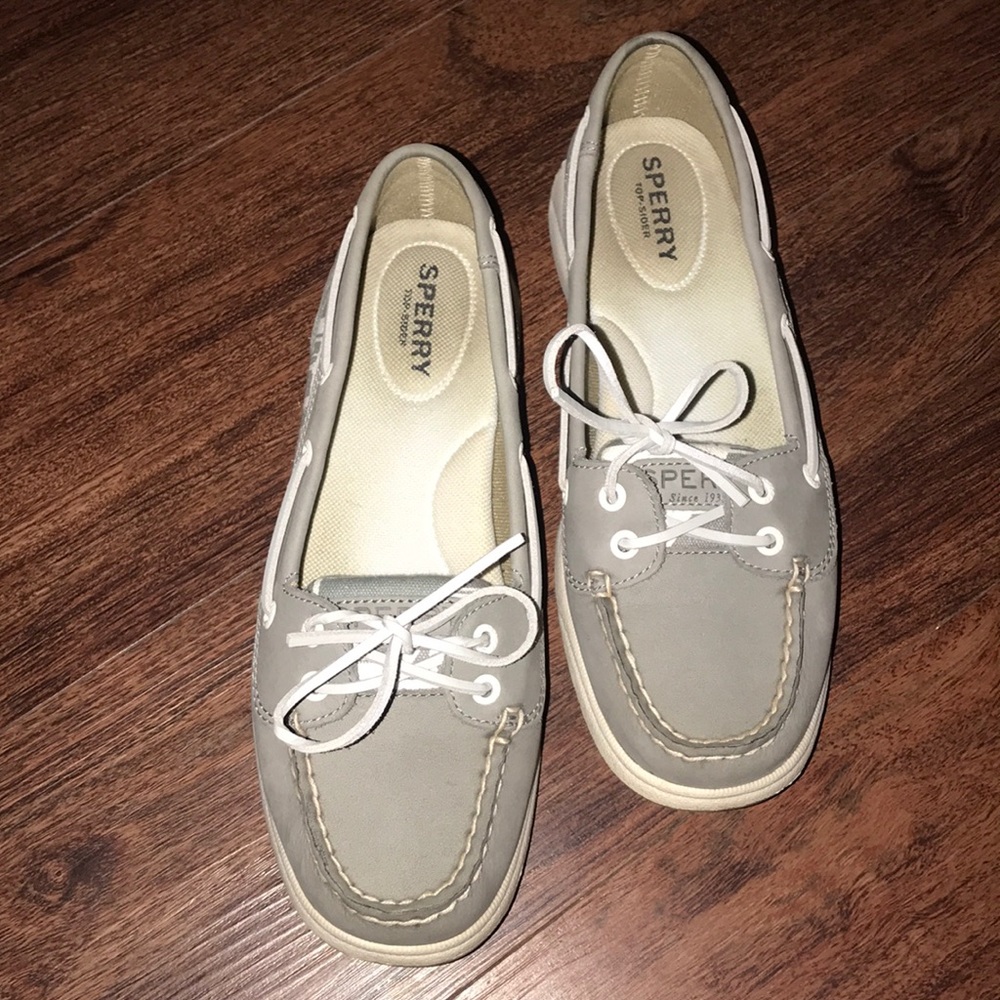 Grey Sperrys